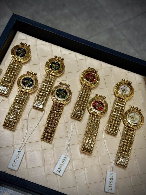 Versace watch 050703